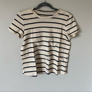 American Eagle Loose Fitting T-shirt
